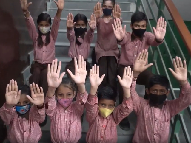 जानिए डेटॉल कैसे स्कूल स्वच्छता शिक्षा कार्यक्रम के माध्यम से हाथ धोने के लिए प्रेरित कर रहा है