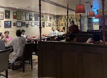 Looking To Spending Quality Time With Loved Ones Over Fantastic Food? Gulati Restaurant Is The Place To Go Looking To Spending Quality Time With Loved Ones Over Fantastic Food? Gulati Restaurant Is The Place To Go
