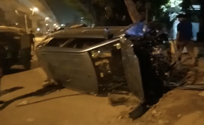 Zomato Delivery Exec Among 3 Dead After Grisly Car-Bike Crash In Delhi