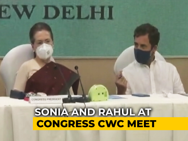 Sonia Gandhi, Son Rahul In Congress Huddle Ahead Of Brainstorming Retreat