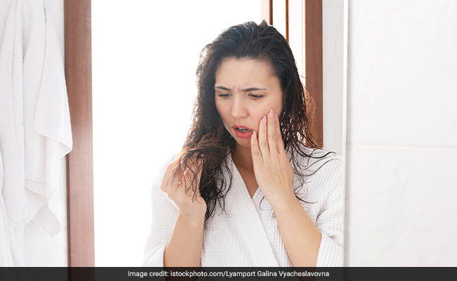 5 Common Wet Hair Mistakes That Are Damaging Your Hair