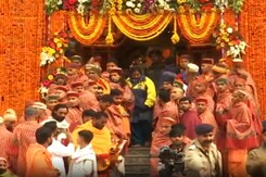 Badrinath Dham Opens Doors For Devotees In Uttarakhand Badrinath Dham Opens Doors For Devotees In Uttarakhand