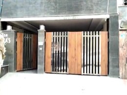 हादसा या साजिश? पीतमपुरा इलाके में घर की छत से गिरकर छात्रा की मौत हादसा या साजिश? पीतमपुरा इलाके में घर की छत से गिरकर छात्रा की मौत