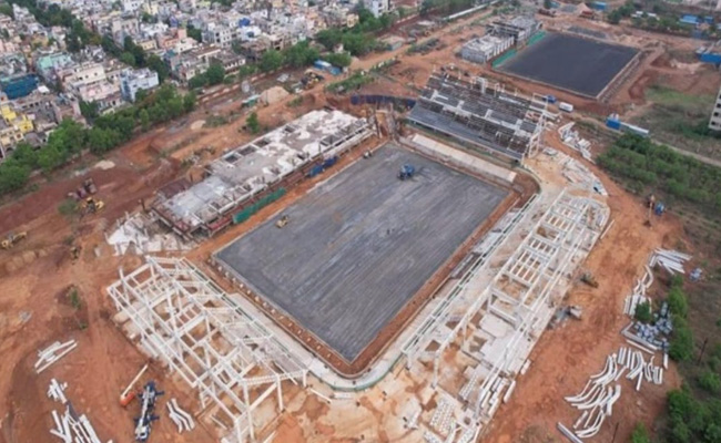 ओडिशा में बन रहा सबसे बड़ा हॉकी स्टेडियम, 2023 में वर्ल्ड कप हॉकी का आयोजन होगा