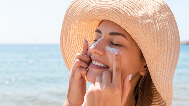 Sunbathing by following the right way can help you absorb all the benefits