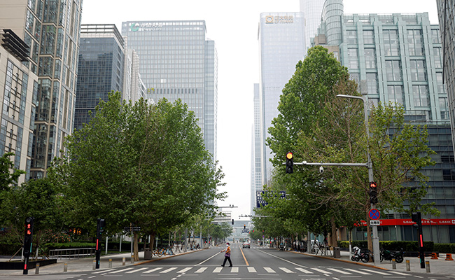 Beijing Works From Home, Shanghai's Victory Against Covid Getting Closer