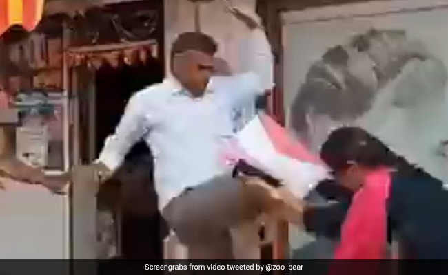 On Camera, Lawyer Kicked, Slapped On Road In Karnataka. No One Helped