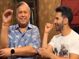 वरुण धवन ने पापा डेविड धवन के साथ 'नाच पंजाबन' गाने पर किया ताबड़तोड़ धमाकेदार डांस, वायरल हुआ क्यूट Video  वरुण धवन ने पापा डेविड धवन के साथ 'नाच पंजाबन' गाने पर किया ताबड़तोड़ धमाकेदार डांस, वायरल हुआ क्यूट Video