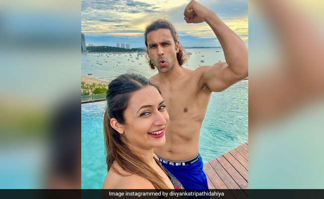 Divyanka Tripathi And Vivek Dahiya Are Holidaying At This Beach Destination