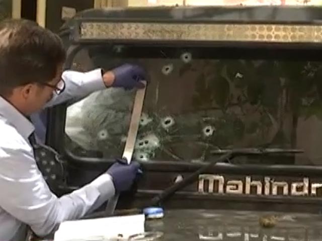 Sidhu Moose Wala's Father Tailed With Security, Then Bullets Rained: Cops