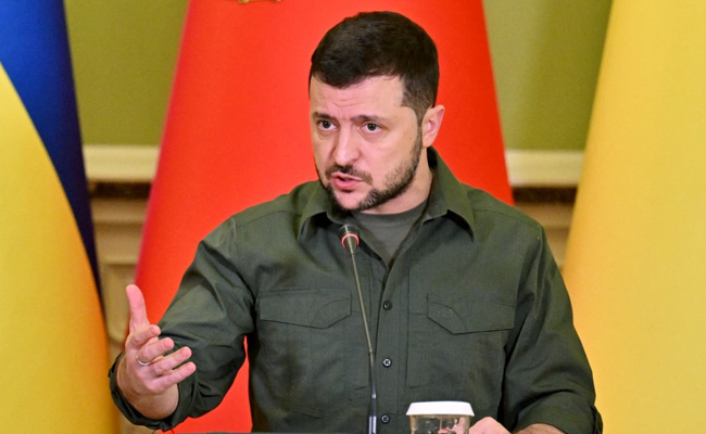 Volodymyr Zelensky Urges France To Ban Russian Athletes From 2024 Olympics