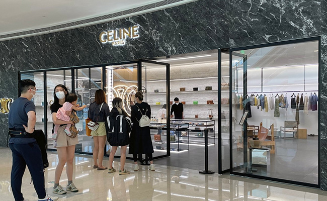 In Bid To Boost Economy, Shanghai To Ease Covid Restrictions