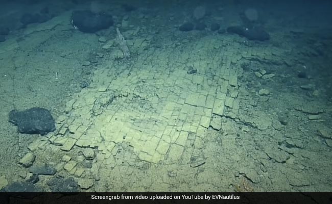 Yellow Brick Path Found At Bottom Of Pacific Ocean, Scientists Wonder If It's "Road To Atlantis"