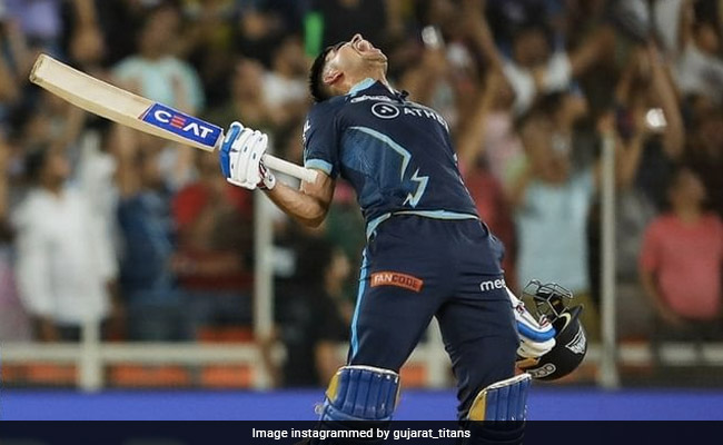 गुजरात को जीत दिलाते ही 'कोहली' बन गए शुबमन गिल, हेलमेट उतारकर दहाड़ने लगे- Video