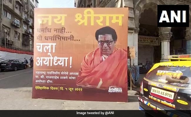 Raj Thackeray's Party Puts Up "<i>Chalo</i> Ayodhya" Posters In Mumbai