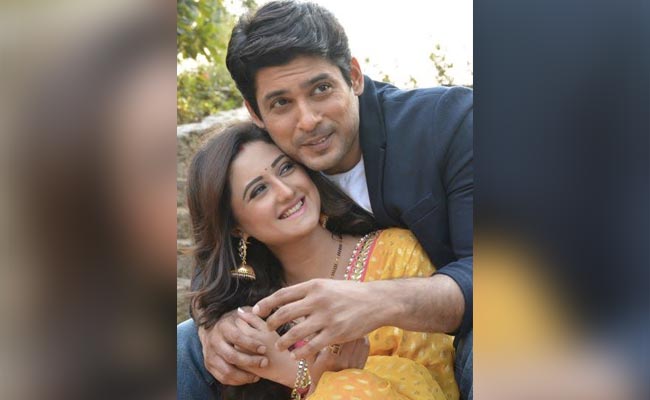 सिद्धार्थ शुक्ला के साथ डेटिंग को लेकर रश्मि देसाई ने किया खुलासा, कहा- हमारे बीच की जर्नी हमारे तक सीमित थी