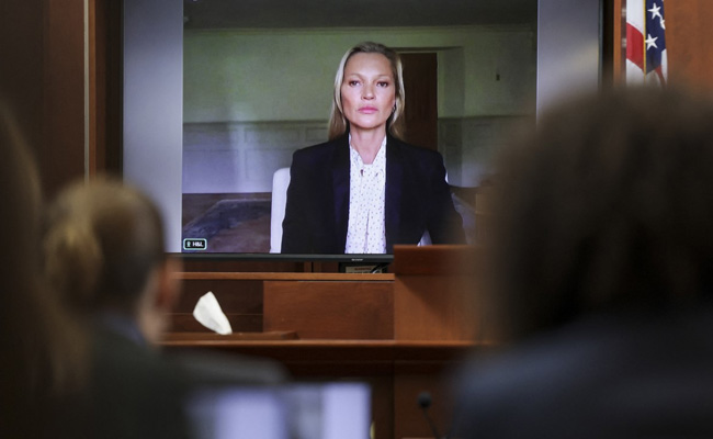 Johnny Depp "Never" Threw Me Down Any Stairs: British Model Kate Moss