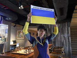 Ukrainian Summits Everest 'For Her People' As Records Tumble