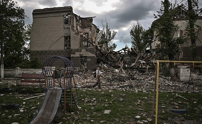 Ukraine Reports 'Shutdown Of All Communications' In Russian-Occupied Kherson