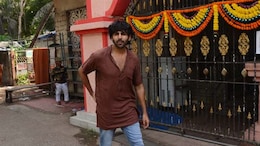 Kartik Aaryan Has Got His 'Cheesy Mood Right'; Here's How