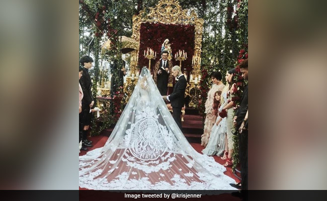 How Kris Jenner Welcomed Son-In-Law Travis Barker To The Kardashian Family