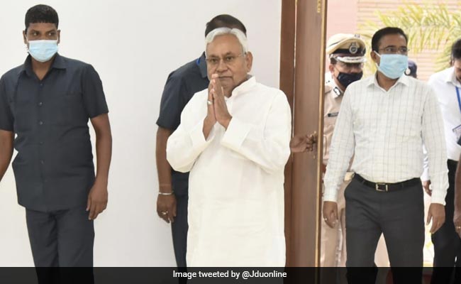 जातिगत जनगणना पर नीतीश कुमार के 'बड़े कदम' से सकते में है सहयोगी बीजेपी