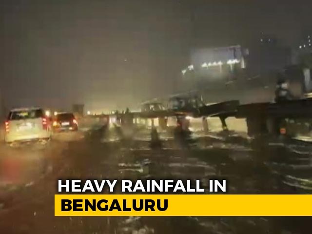 Heavy Rain Lashes Bengaluru, Waterlogging Reported In Many Areas