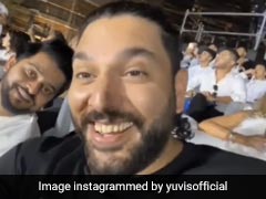 Watch: Yuvraj Trolls Raina Over CSK's Poor Batting Performance vs MI