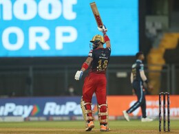 "King Of All Seasons": Twitter Bows Down As Virat Kohli Roars Back To Form vs Gujarat Titans