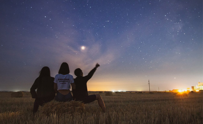 Lunar Eclipse 2022: Where And How To Watch The "Blood Moon" In India