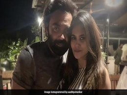 आश्रम की पम्मी ने वेब सीरीज को लेकर खोले कई राज, बॉबी देओल को बताया बेहद मजाकिया आश्रम की पम्मी ने वेब सीरीज को लेकर खोले कई राज, बॉबी देओल को बताया बेहद मजाकिया