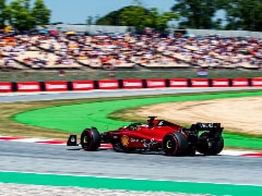 F1: Leclerc Steals Pole From Issue Struck Verstappen