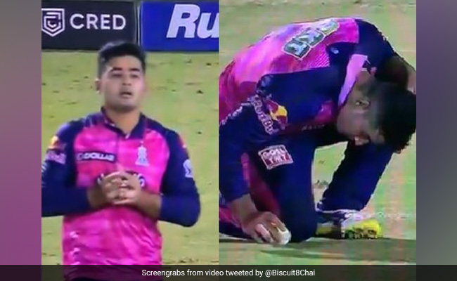 कैच लेने के बाद Riyan Parag ने खूब मचाया बवाल, ऐसी हरकत कर ली अंपायर की फिरकी - Video