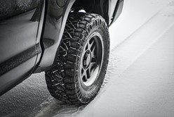 5 Ways You Can Make Your Tyre Grip Better On Snowy Roads