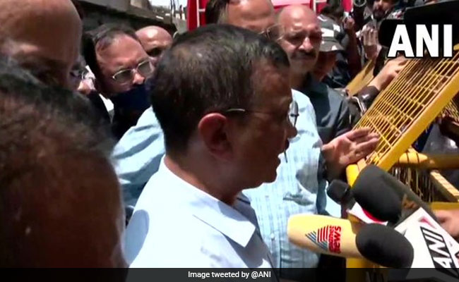 Arvind Kejriwal Vists Delhi Fire Site, Orders Magisterial Inquiry
