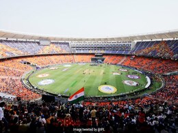 IPL Media Rights: बीसीसीआई पर बरसा छप्पर फाड़कर पैसा, हो सकती है रकम 50,000 करोड़ के पार IPL Media Rights: बीसीसीआई पर बरसा छप्पर फाड़कर पैसा, हो सकती है रकम 50,000 करोड़ के पार