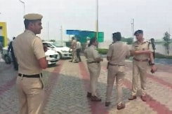 Punjab Cops Arrest Delhi BJP Leader, Stopped By Haryana Cops Punjab Cops Arrest Delhi BJP Leader, Stopped By Haryana Cops