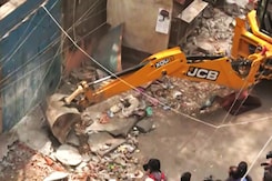 Bulldozers Again In Delhi Localities Day After Shaheen Bagh Row Bulldozers Again In Delhi Localities Day After Shaheen Bagh Row