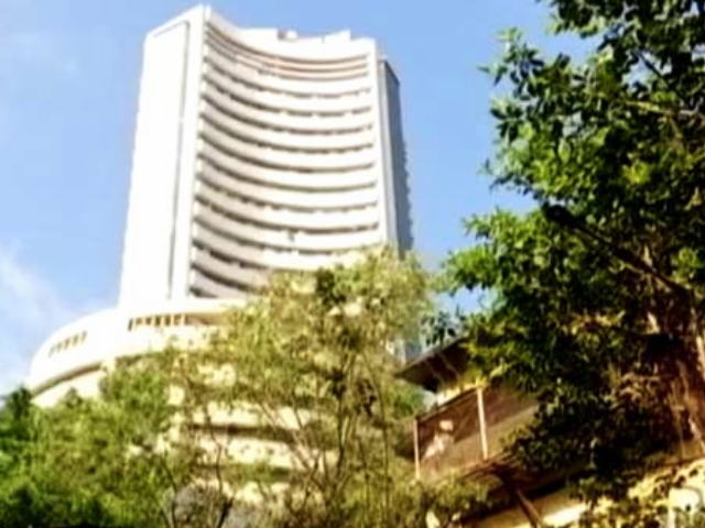 Sensex Trims Losses, Ends 85 Points Lower, Nifty Settles Below 17,100