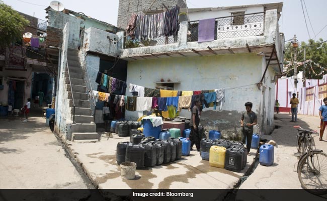 Heat Wave In India Poses Risks For Nation's Credit: Moody's