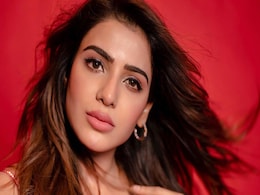 Samantha Prabhu की यह पिंक फ्रिंज ड्रेस पहन आप बन जाएंगी हर पार्टी की शो स्टॉपर, बस कैरी करना होगा कुछ इस स्टाइल में Samantha Prabhu की यह पिंक फ्रिंज ड्रेस पहन आप बन जाएंगी हर पार्टी की शो स्टॉपर, बस कैरी करना होगा कुछ इस स्टाइल में