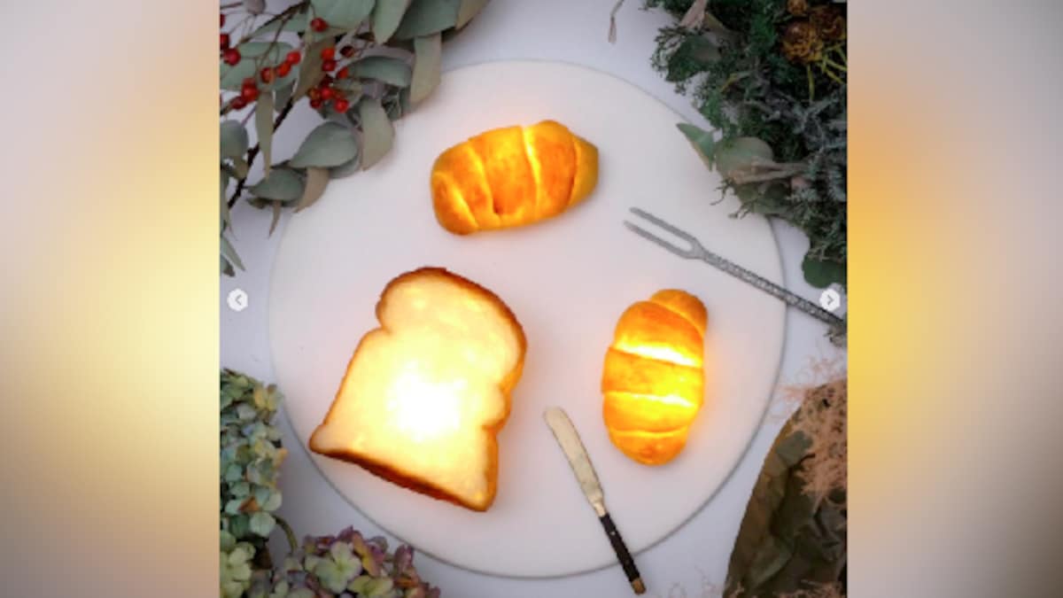 Is It A Lamp Or Bread? People Are Amazed By Japanese Artists Bread