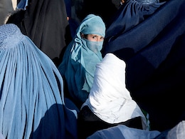 Afghanistan: महिला एंकर मुंह ढंक पर पेश करें TV प्रोग्राम...Taliban सरकार का नया "अमानवीय आदेश" Afghanistan: महिला एंकर मुंह ढंक पर पेश करें TV प्रोग्राम...Taliban सरकार का नया "अमानवीय आदेश"