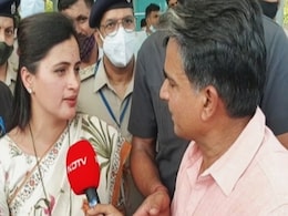 हनुमान चालीसा पढ़ना यदि देशद्रोह है तो मुझे बेल ही नहीं मिलनी चाहिए : NDTV से बोलीं नवनीत राणा हनुमान चालीसा पढ़ना यदि देशद्रोह है तो मुझे बेल ही नहीं मिलनी चाहिए : NDTV से बोलीं नवनीत राणा