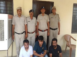 CBI इंस्पेक्टर ने नशे में रिश्तेदारों के साथ मिलकर सिक्योरिटी गार्ड के साथ मारपीट की, गिरफ्तार CBI इंस्पेक्टर ने नशे में रिश्तेदारों के साथ मिलकर सिक्योरिटी गार्ड के साथ मारपीट की, गिरफ्तार