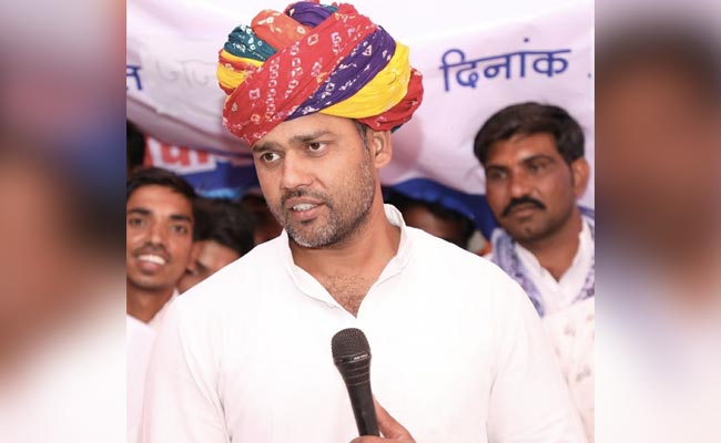 "मुझे आज़ाद कीजिए..." : राजस्थान के मंत्री के ट्वीट से सामने आईं कांग्रेस की दिक्कतें