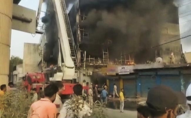 27 Dead In Delhi Fire: PM Modi, Arvind Kejriwal Mourn Loss