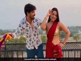 नीलम गिरी का गर्मी से हाल हुआ बेहाल, तो परवेश लाल से की शिकायत- चार महिनवा गर्मी के दिनवा नीलम गिरी का गर्मी से हाल हुआ बेहाल, तो परवेश लाल से की शिकायत- चार महिनवा गर्मी के दिनवा