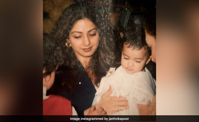 A Round Up Of All The Mother's Day Throwback Wishes Posted By Stars