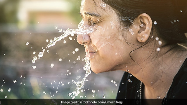 Washing your face few times a day in summer is important to avoid sweat, dirt and bacteria build up